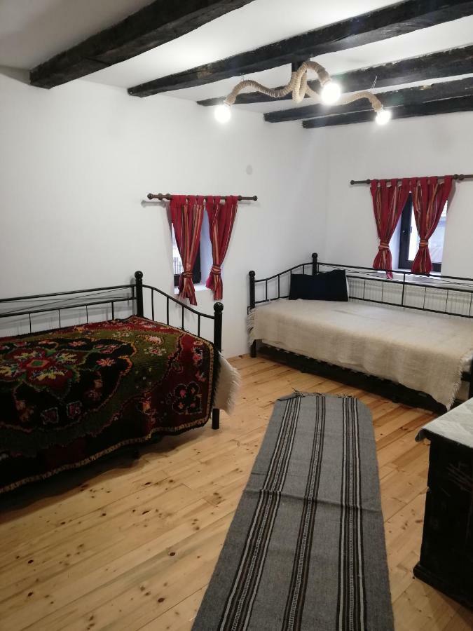 Къща За Гости Чичарите Gabrovo Eksteriør billede