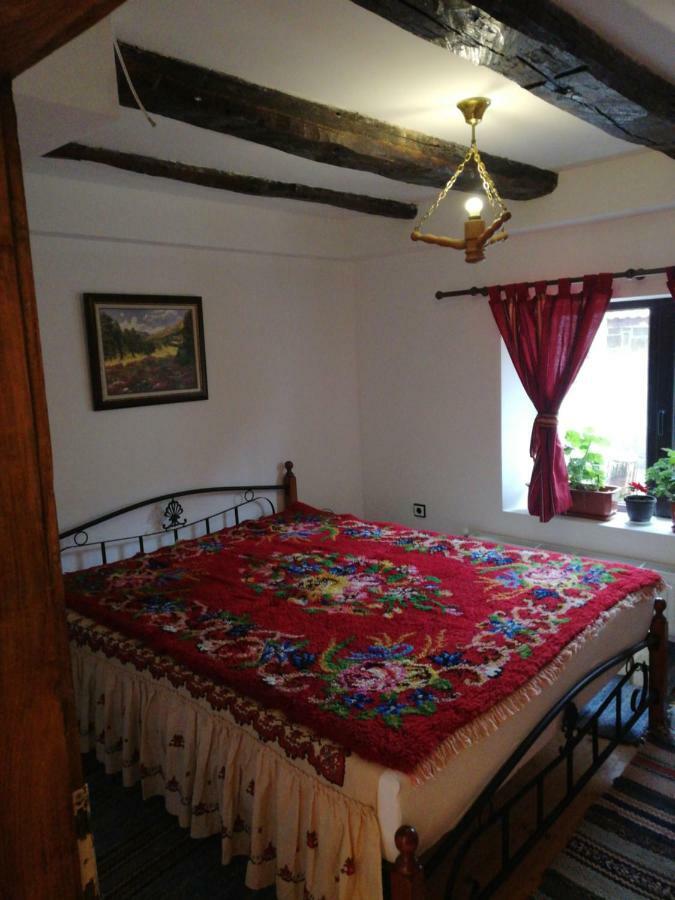 Къща За Гости Чичарите Gabrovo Eksteriør billede